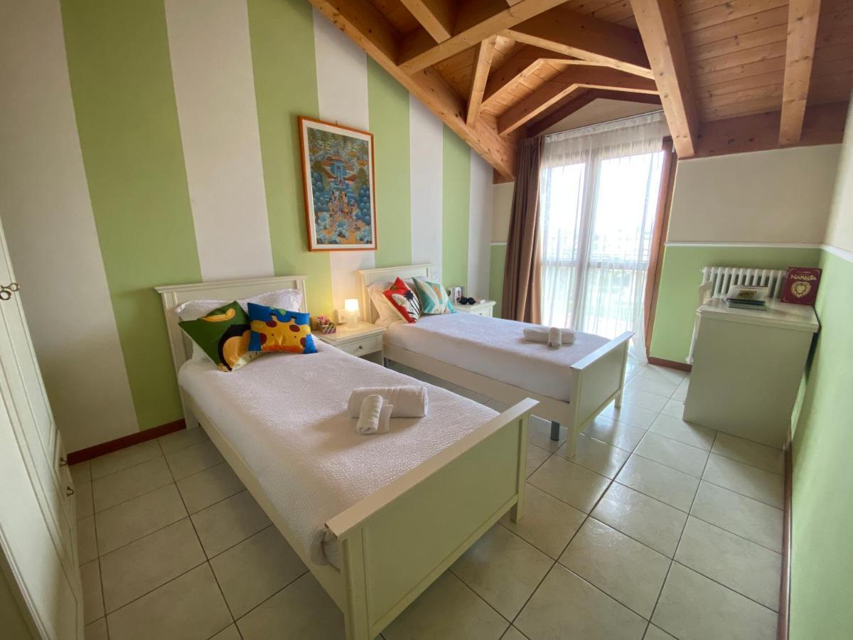 Ferretti Residence Garda Palace Пескиера дел Гарда Екстериор снимка