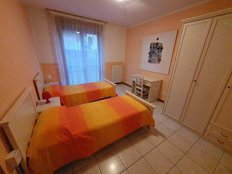 Ferretti Residence Garda Palace Пескиера дел Гарда Екстериор снимка